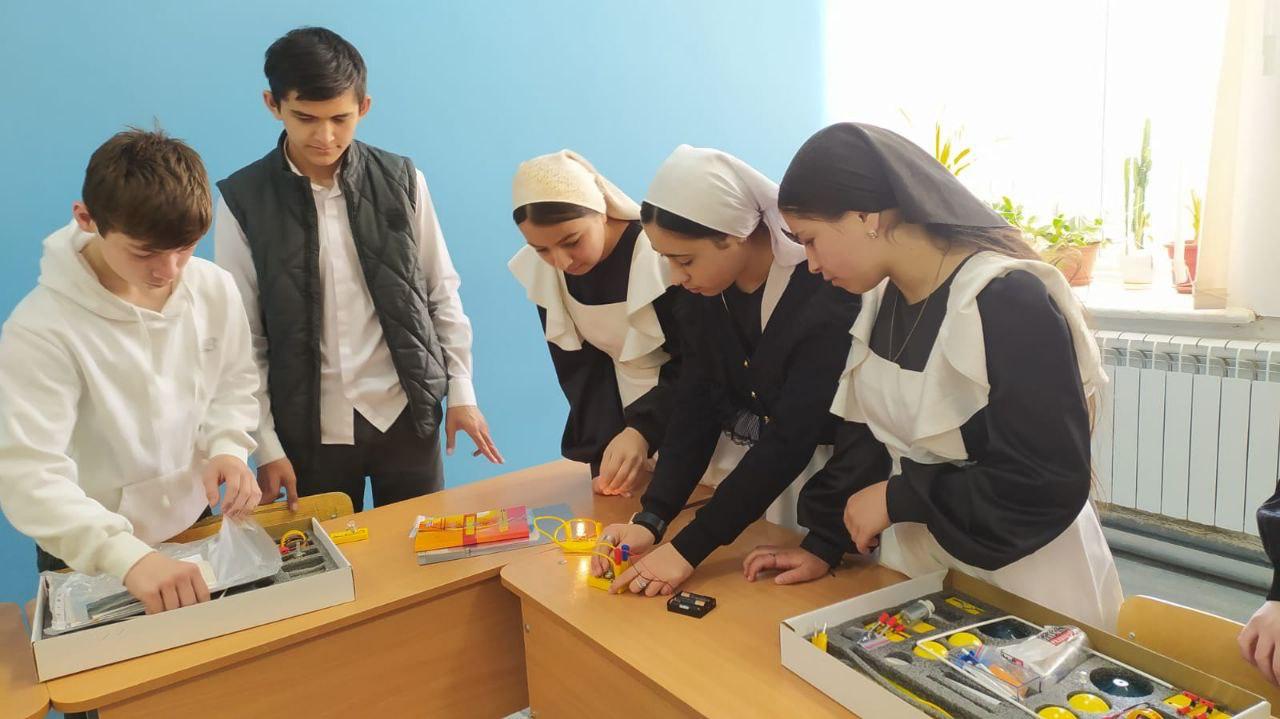 Заниятие по физике..